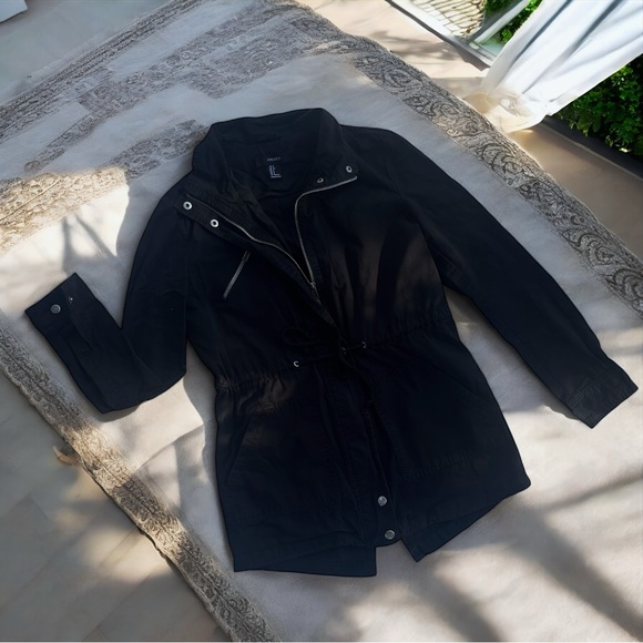 Forever 21 Women's Black Full Zip Button Utility Jacket- SZ(S) - Picture 6 of 14